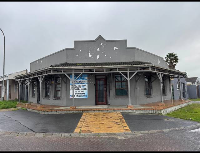 3 BEDROOM HOUSE FOR SALE IN HILLCREST HEIGHTS